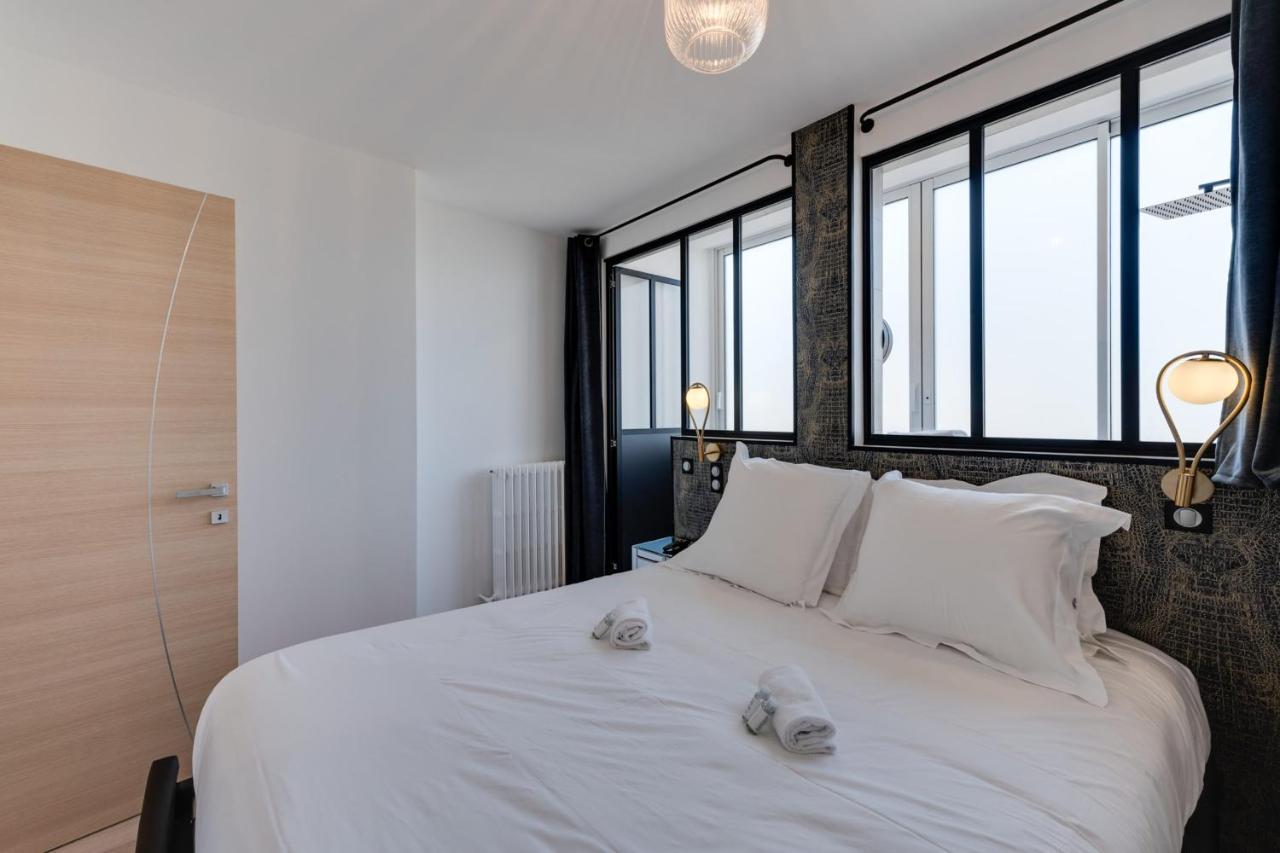 Swan Lake - Design Apartment Facing Lake Annecy Bagian luar foto