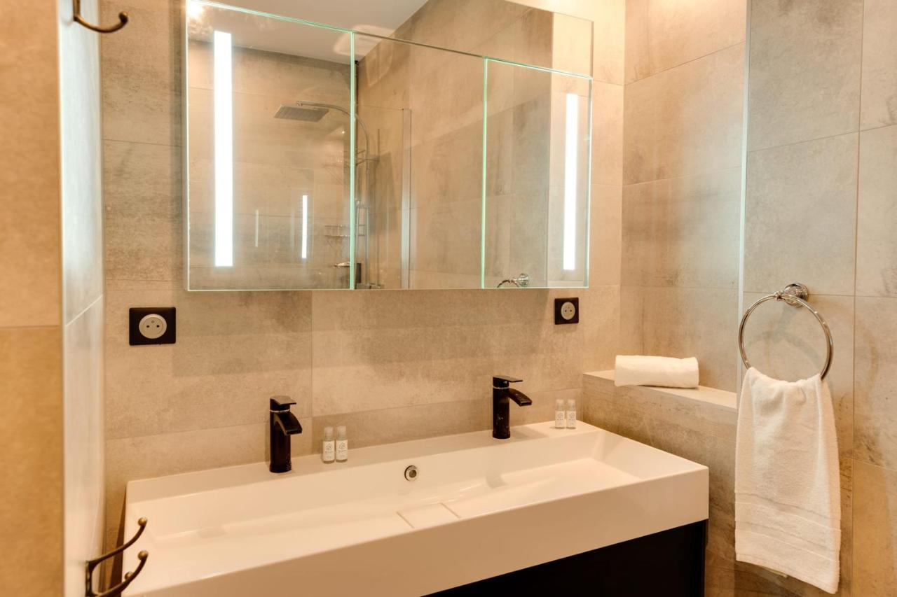 Swan Lake - Design Apartment Facing Lake Annecy Bagian luar foto